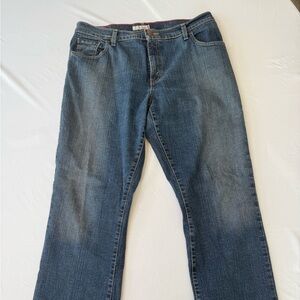 Levi’s 550 Relaxed Fit Jeans Women’s 14M Medium Wash Straight Leg
